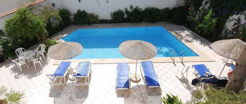 Akdeniz Apart Hotel Kuşadası Dış mekan fotoğraf
