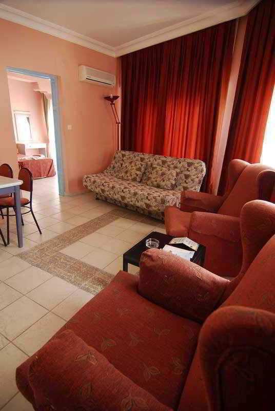 Akdeniz Apart Hotel Kuşadası Dış mekan fotoğraf