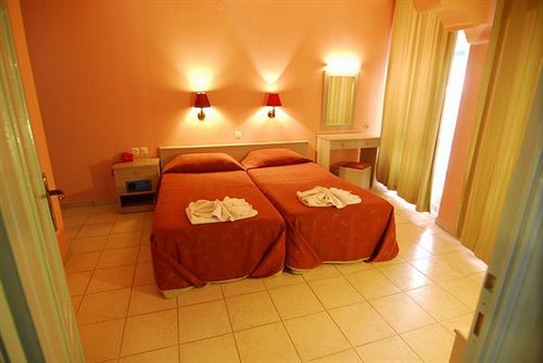 Akdeniz Apart Hotel Kuşadası Dış mekan fotoğraf