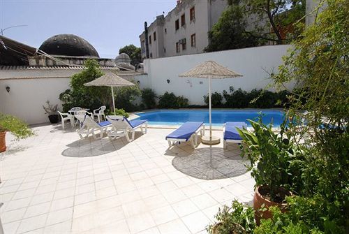 Akdeniz Apart Hotel Kuşadası Dış mekan fotoğraf