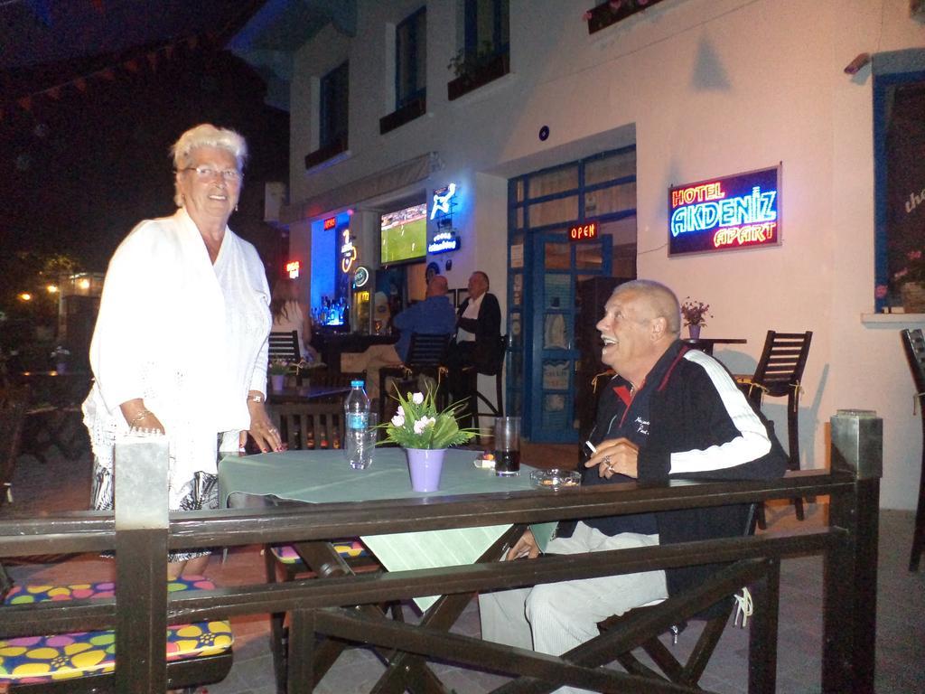 Akdeniz Apart Hotel Kuşadası Dış mekan fotoğraf